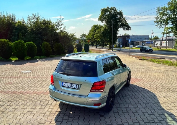 Mercedes-Benz GLK cena 42000 przebieg: 230000, rok produkcji 2009 z Pabianice małe 154